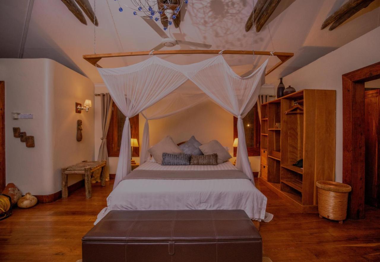 Escarpment Luxury Lodge Manyara Mto wa Mbu Eksteriør bilde
